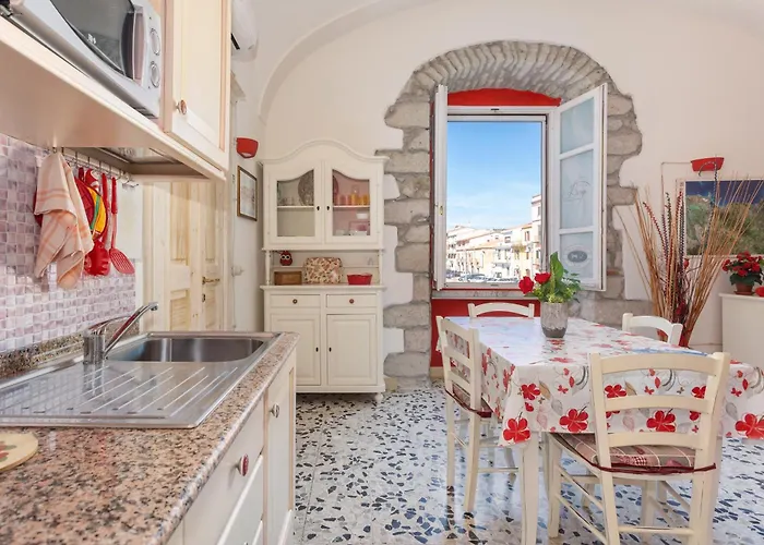 Bosa Il Borgo S9702 Locazione Turistica Affitti Brevi