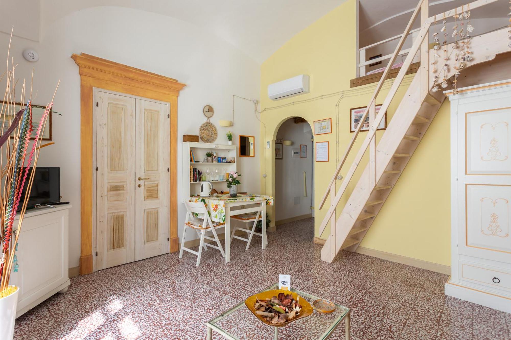Il Borgo S9702 Locazione Turistica Affitti Brevi Bosa